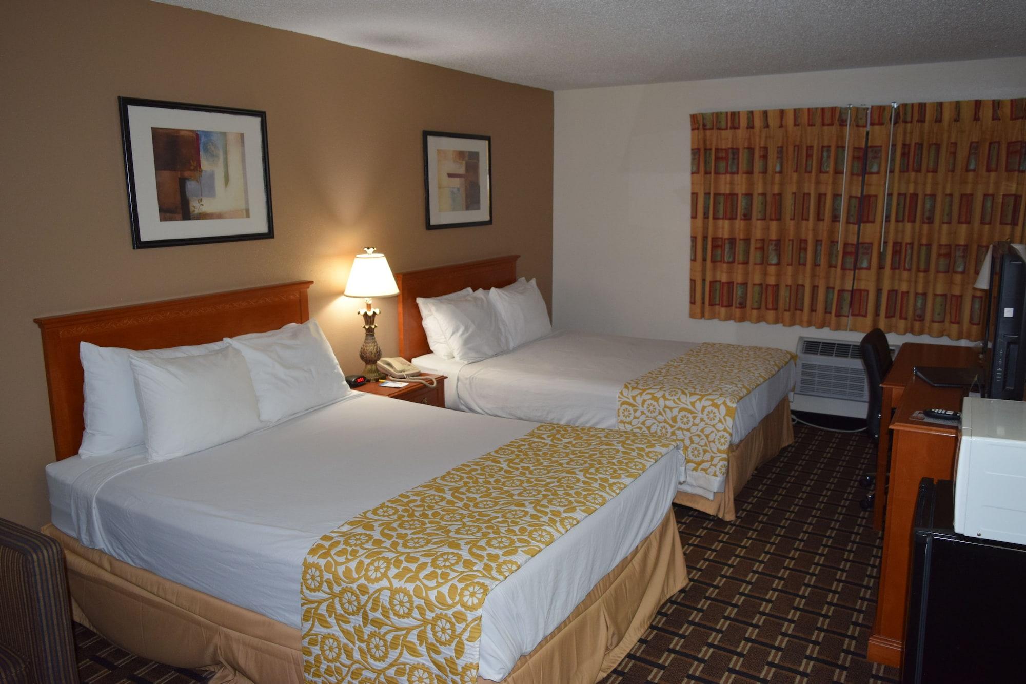 Hotel Days By Wyndham Cascade Mountain Area 2*