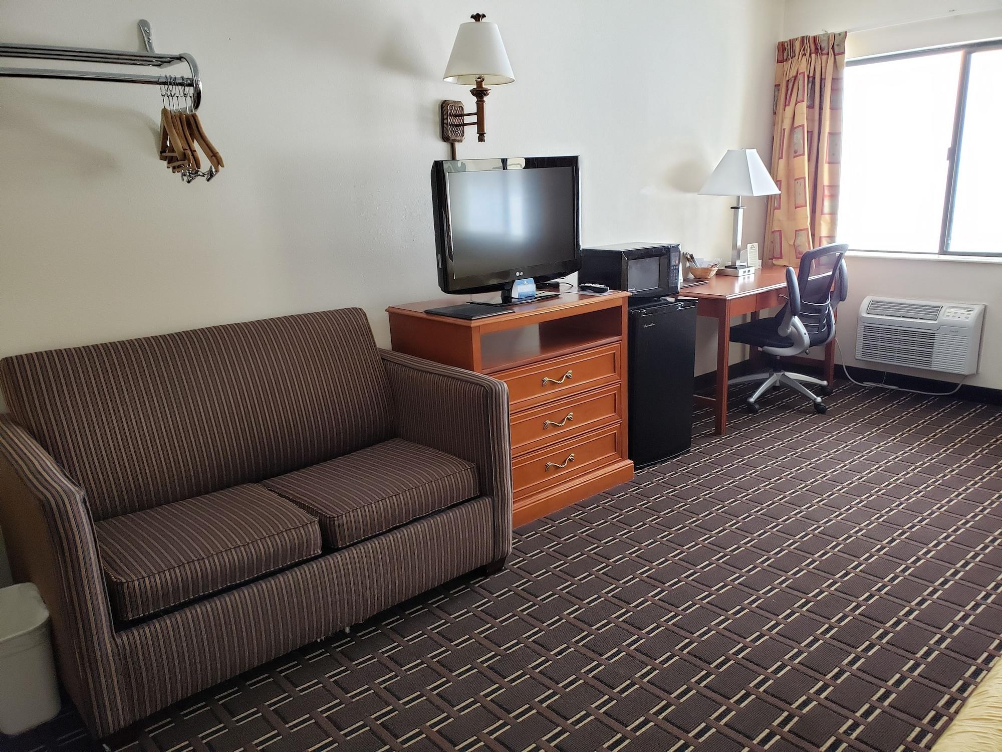 Days By Wyndham Cascade Mountain Area Hotel 2*